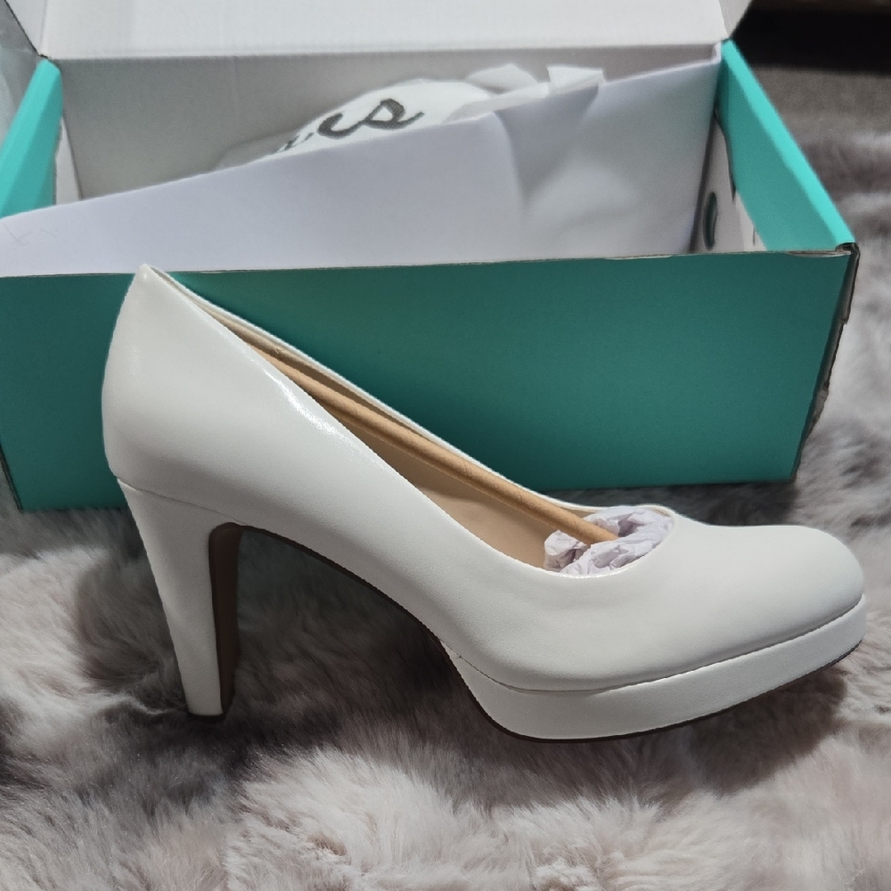 Chic White Women's Heels